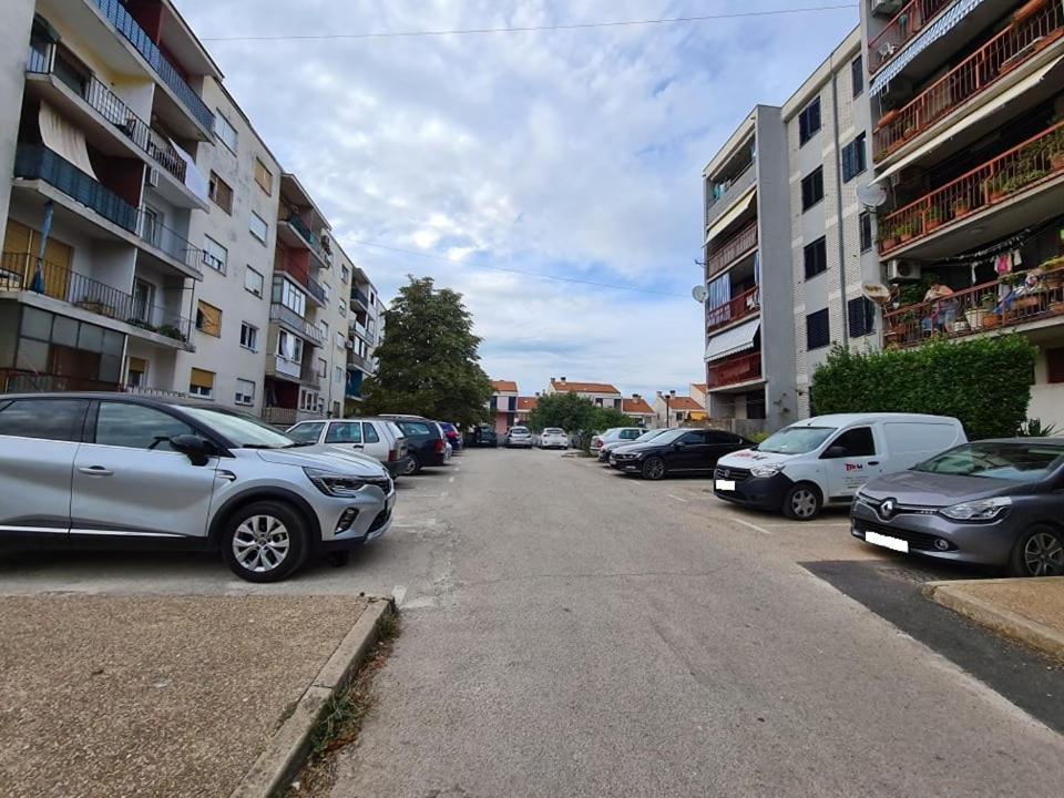 Valkane Beach Studio Apartment Póla Kültér fotó